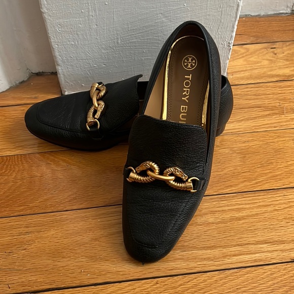 Tory Burch Jessa Loafer - Picture 4 of 8